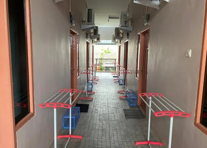 Hotel O Mely Homestay
