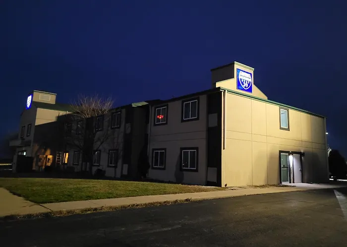Modern Stay 39 Lakeview By Oyo Minonk
