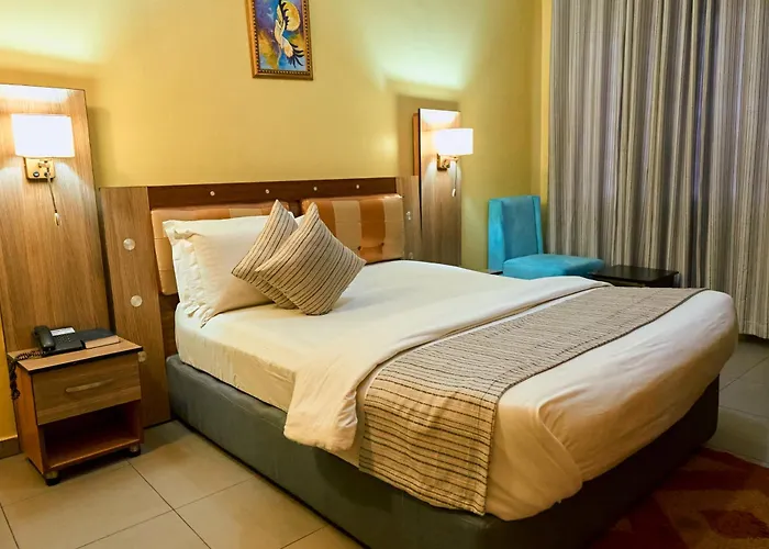 Crownedge Hotels