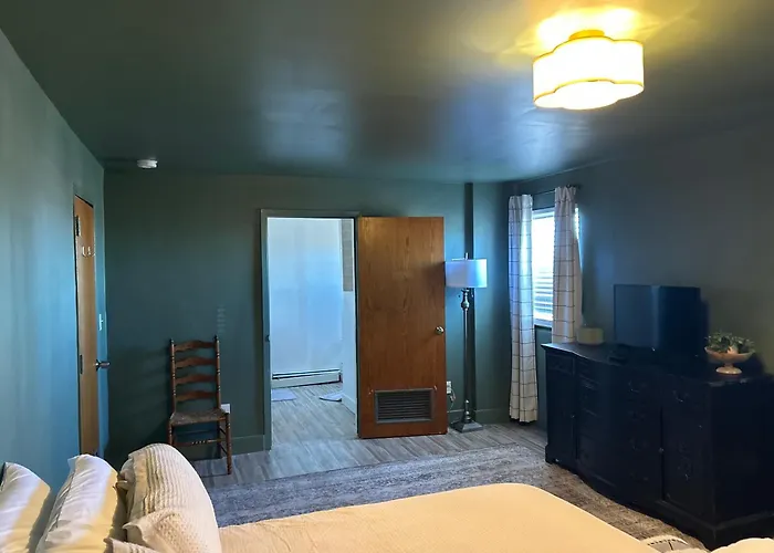 Providence Hostels