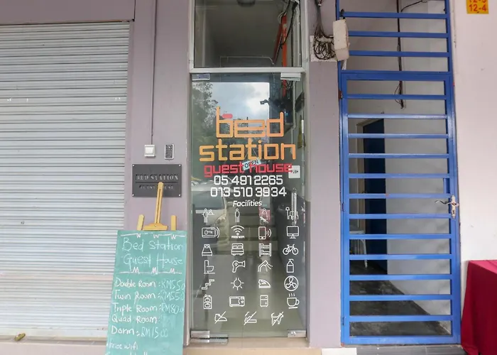 Spot On 89751 Bed Station Guest House