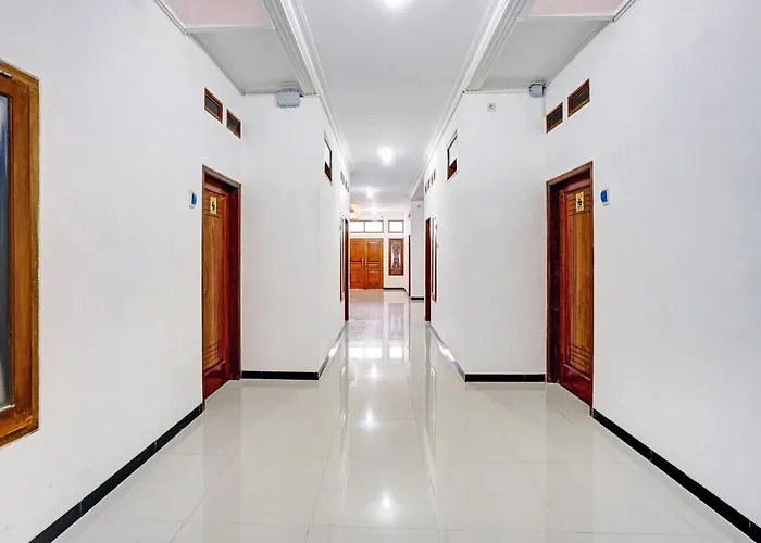 Hotel O Avisha Guest House Syariah