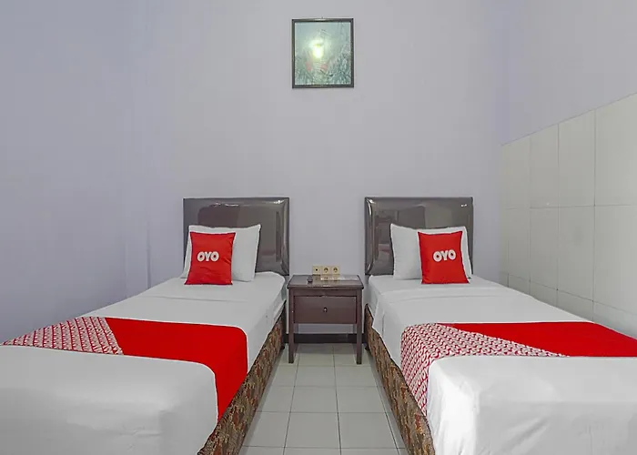 Oyo Life 90589 Palem Garden Hotel