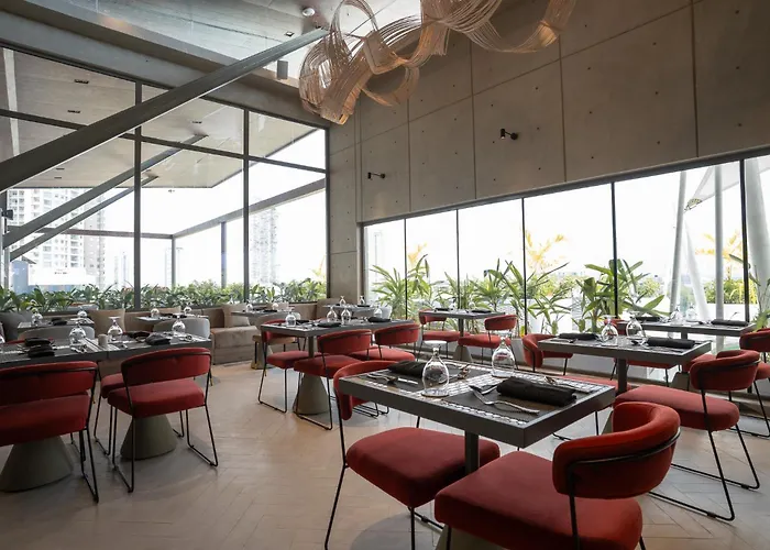 Sesaya Poshtel & Bistro - Colombo'S Newest And Finest Poshtel Dorms And Rooms