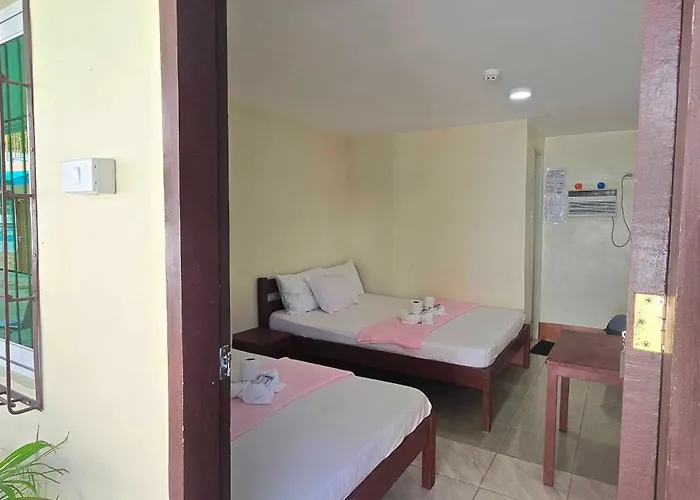 Oyo 1121 Junlyn Apartelle