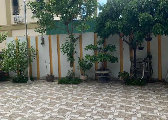 Nha Nghi Long Luu