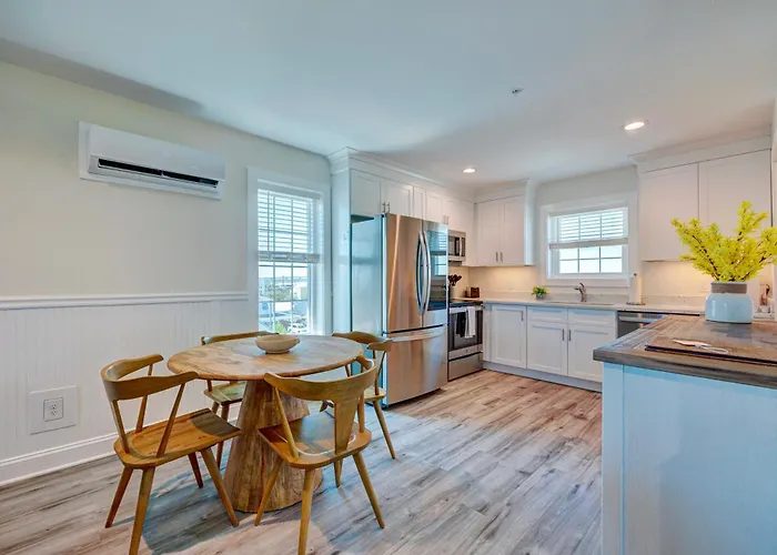 1008 King Suite, 1St Floor Serenity