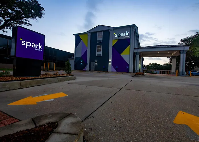 Spark By Hilton Lafayette South