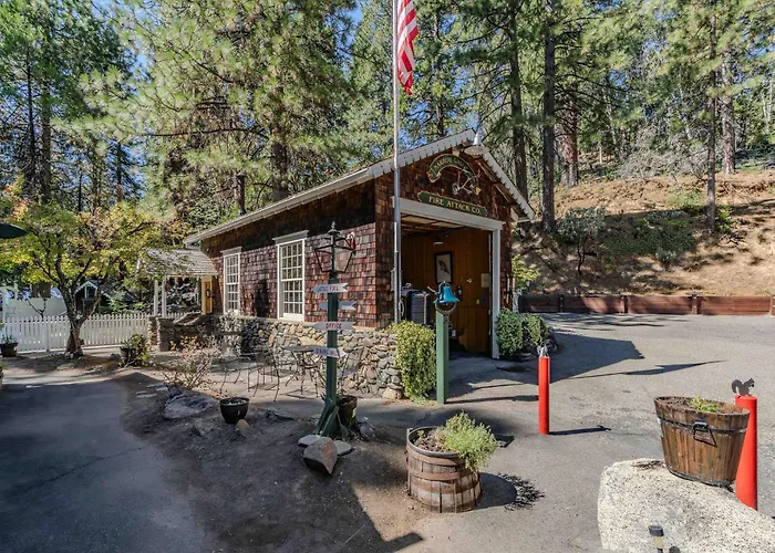 Narrow Gauge Inn
