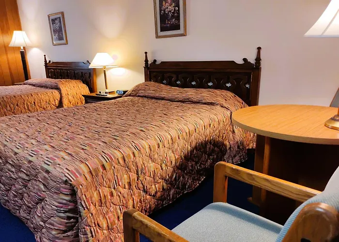 Love Hotels Voyageur By Oyo At International Falls Mn