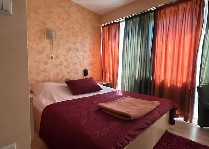 Hotel Brkic Sarajevo Airport - Free Parking