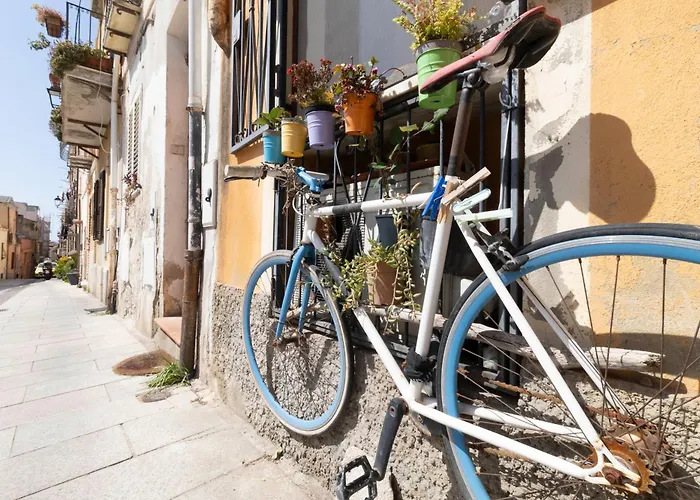 Laribiancos Cagliari Centro Storico