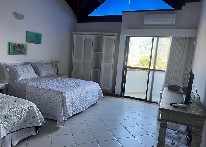 Jadi Hotelaria