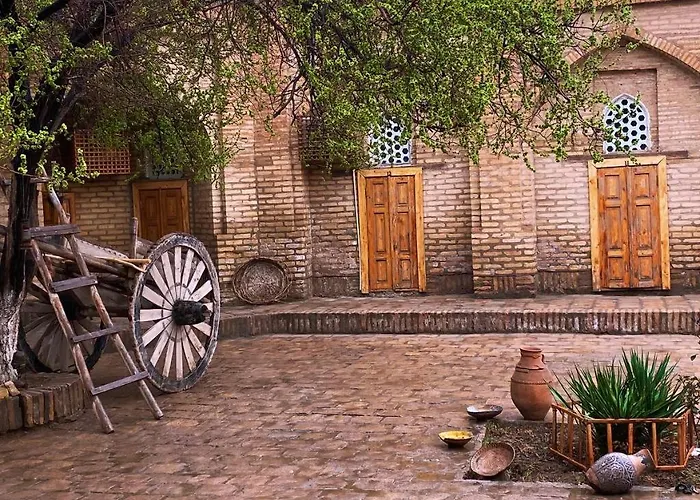 Caravan Sarai Yotoqxona