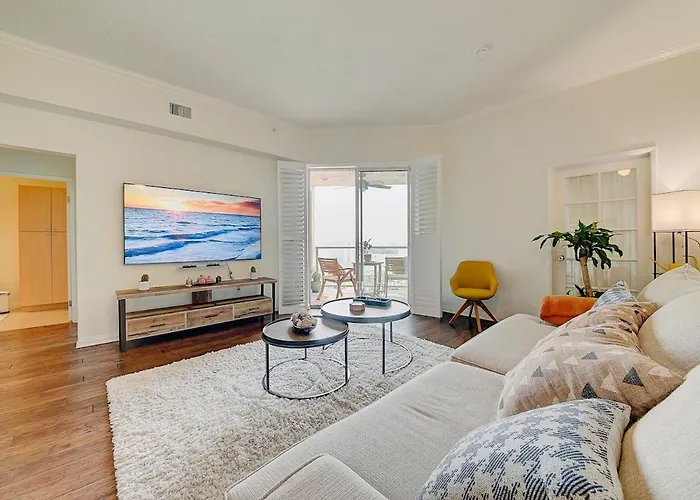 Ocean View Suite By Convention Center & Beach