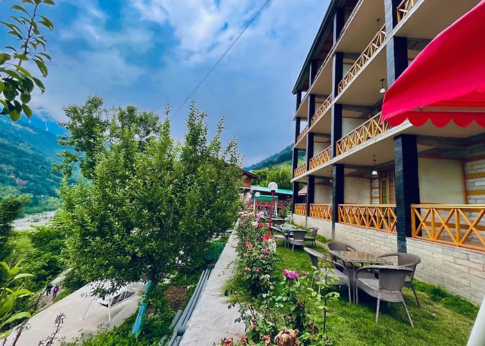 Naina Spring Resort, Manali - Away From City Hustle