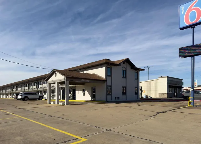 Motel 6-Dyersburg, Tn