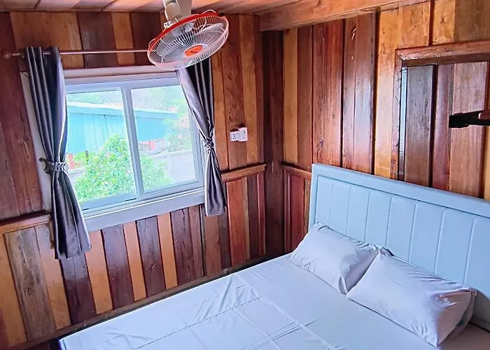 M'Pai Bay 23 Ripples Guesthouse And Sky Bar