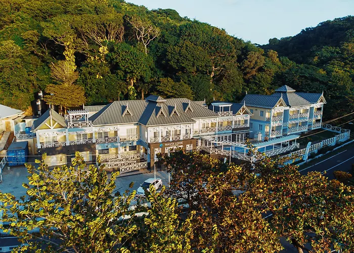 Manta Lodge & Dive Centre
