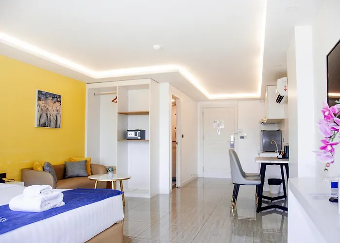 Ht9 Hotel