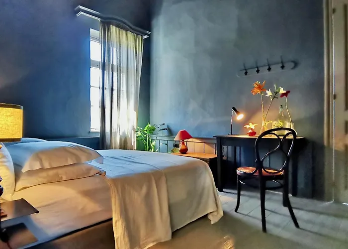 1900 Hotel