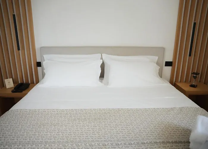 Plana Hotel