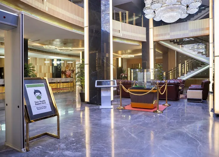 Nagoya Hill Hotel Batam