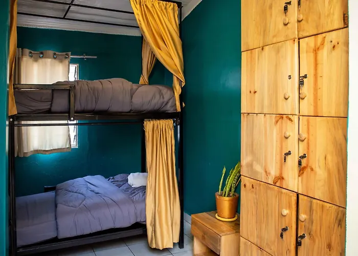 Tugende Hostel