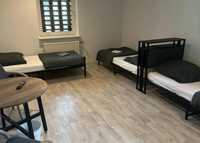 Hh Hostels