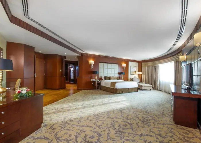 Dancenter Luxe Corniche Hotel Formerly Concorde Hotel