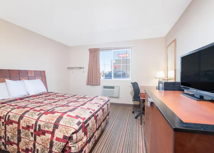 Grand Forks Motels