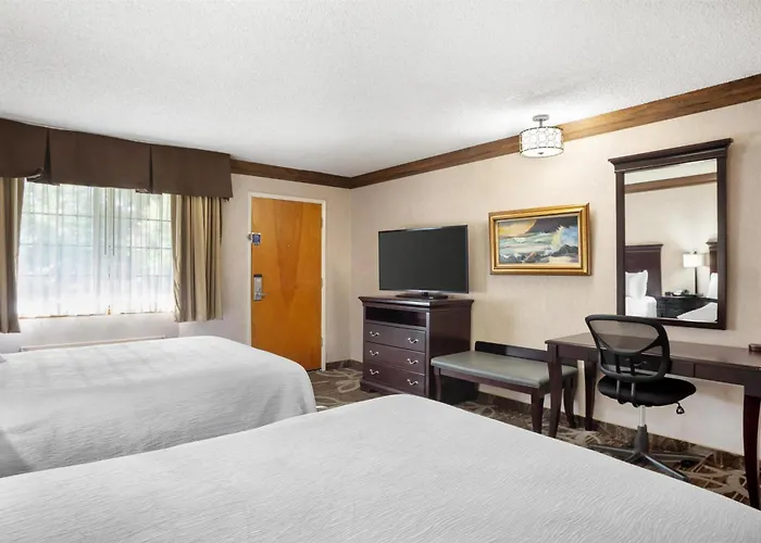 Hotels in Oakhurst