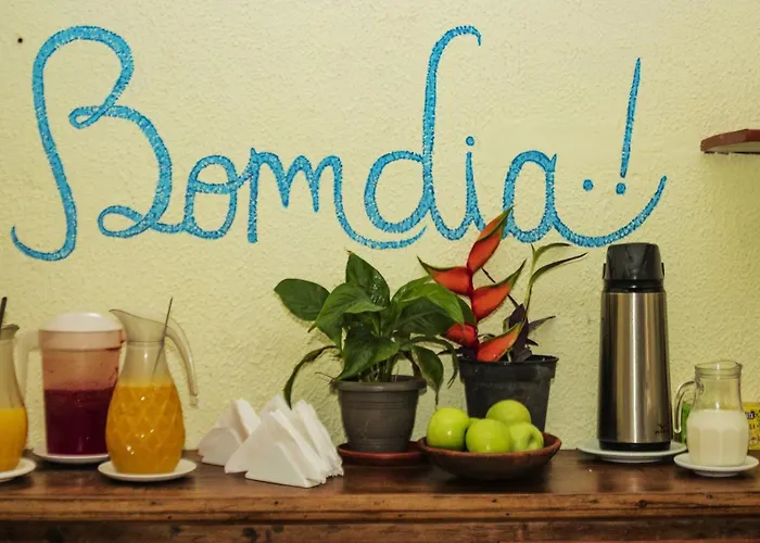 Dendê Jazz Hostel e Pousada