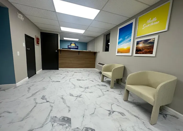 Days Inn By Wyndham Farmington Nm