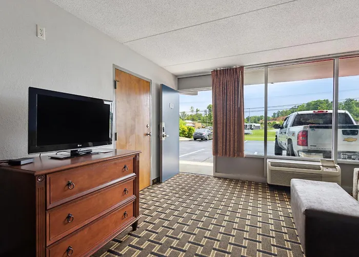 Relax Inn By Oyo Greeneville Near Hwy Us-321