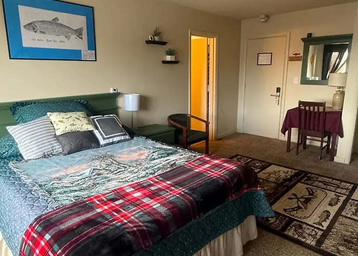 The Kenai Inn