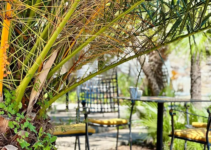 Garden Inn