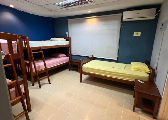 Panama Hat Hostel