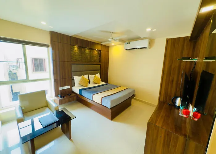 The Hydel Park - Business Class Hotel - Near Central Railway Station