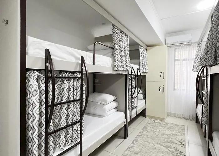 Compass Hostel Sydykova