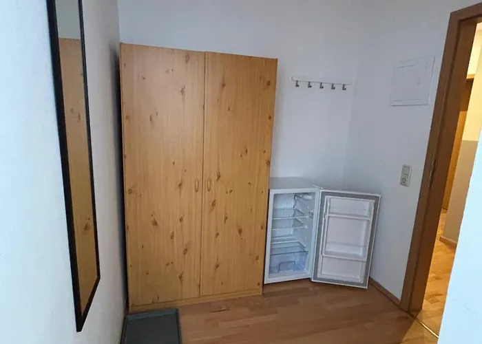 Doppelzimmer-Bad-Kühlschrank-Tv-19