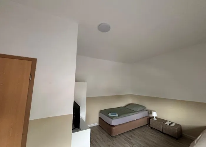 Doppeltimmer Tv-Bad-Kühlschrank-10