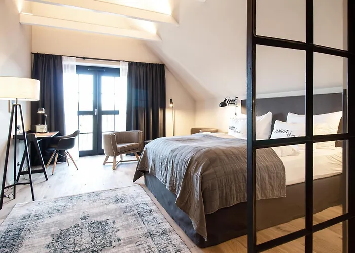 Hotels in Brunsbuttel