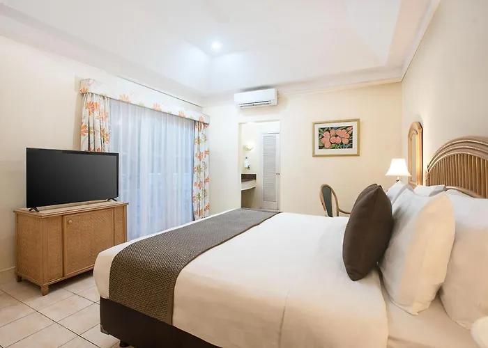 Aryaduta Lippo Village