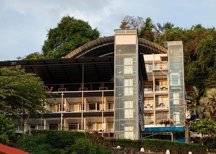 Manuel Antonio Beach hotels