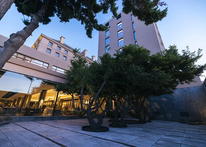 Hotel Cabo De Hornos