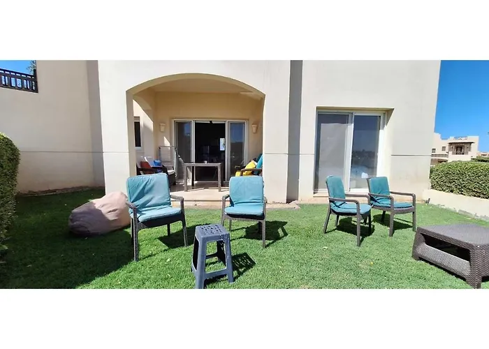 El Gouna Waterside, 2-Bd Ground Floor Sleeps 4 Persons