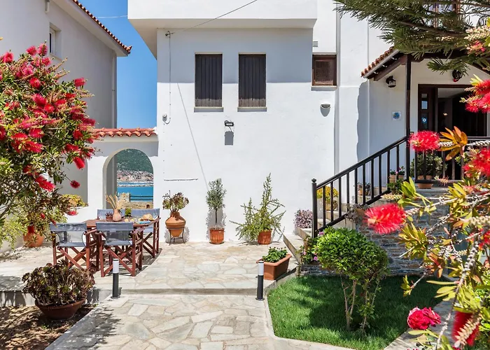 Nikolaos Studios Apartments