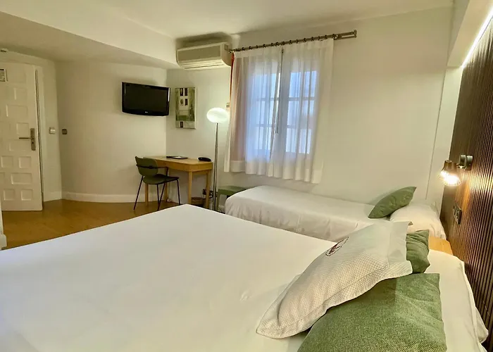 Hotels in Hondarribia