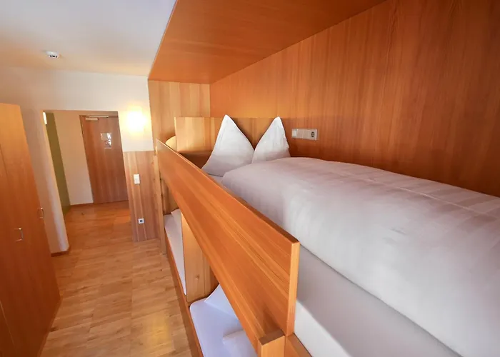 Bed&Breakfast Hostel Nives
